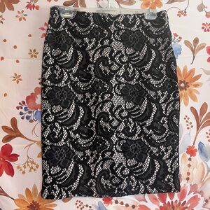 $98 Ann Taylor Women 6/8 Nude Black Lace Work Office Party Skirt